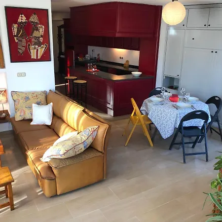 Loft Acogedor Con Terraza Y Parking En El Centro Apartment Huesca Exterior photo
